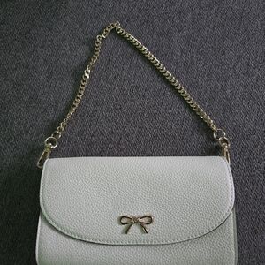 Chic White Mini Bag with Gold Chain by [Brand]